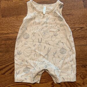 Rylee + Cru Sleeveless Romper. Size 0-3 months.